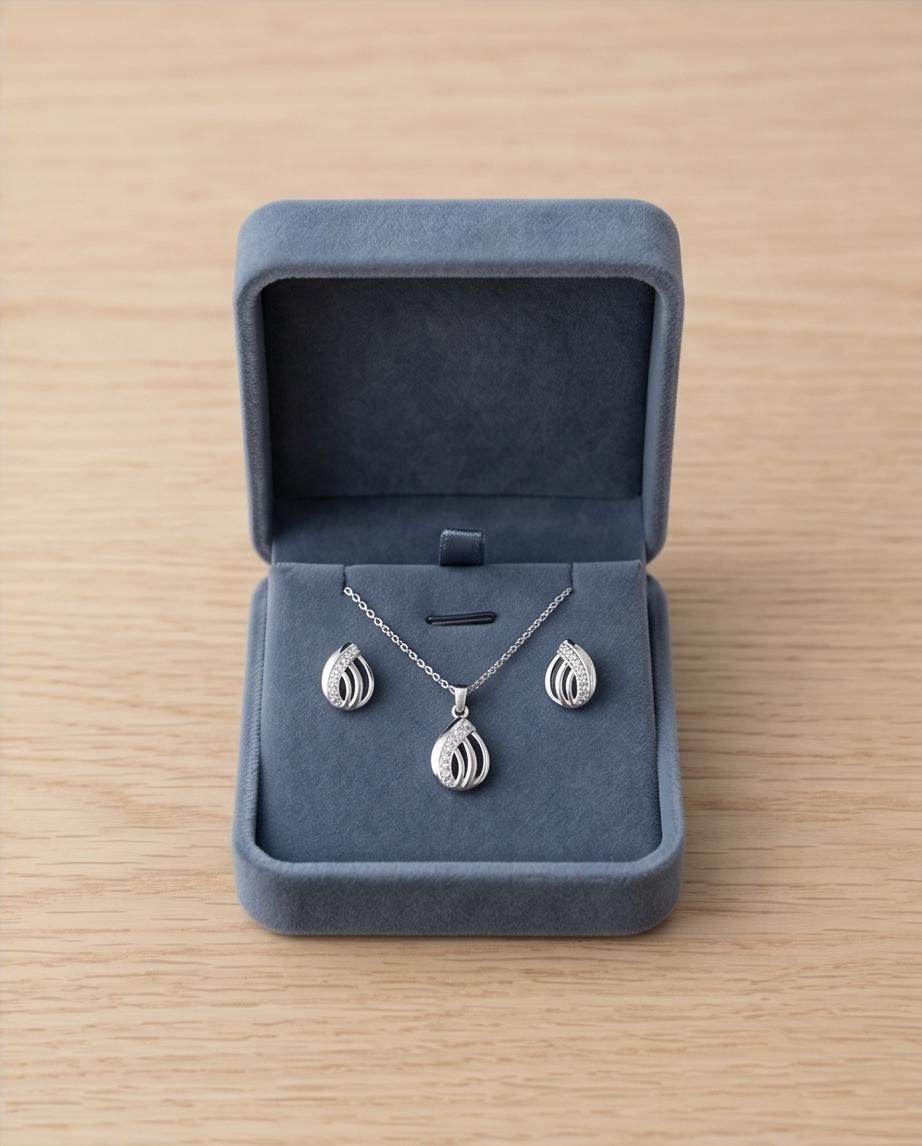 Elegant Silver‑Tone Teardrop Necklace & Stud Earrings Set