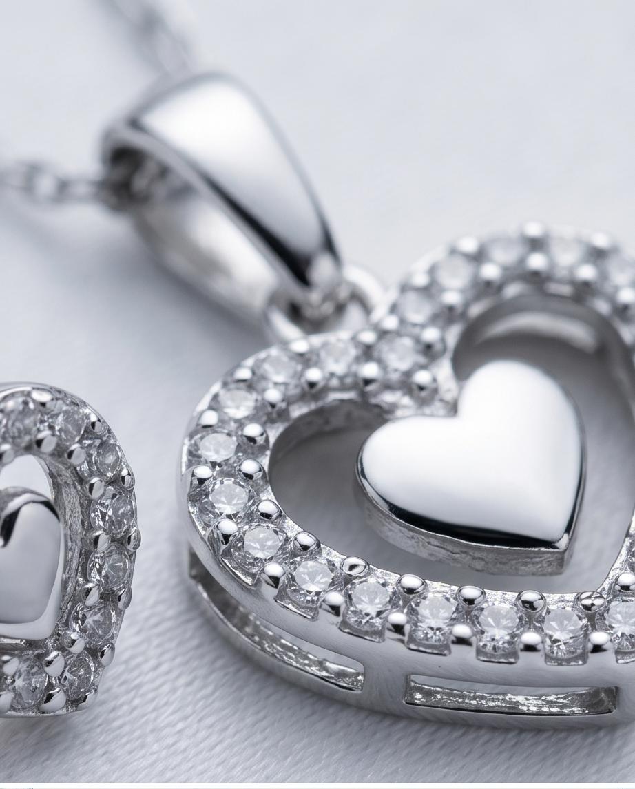 Elegant Silver‑Tone Heart Pendant Necklace & Stud Earrings Set