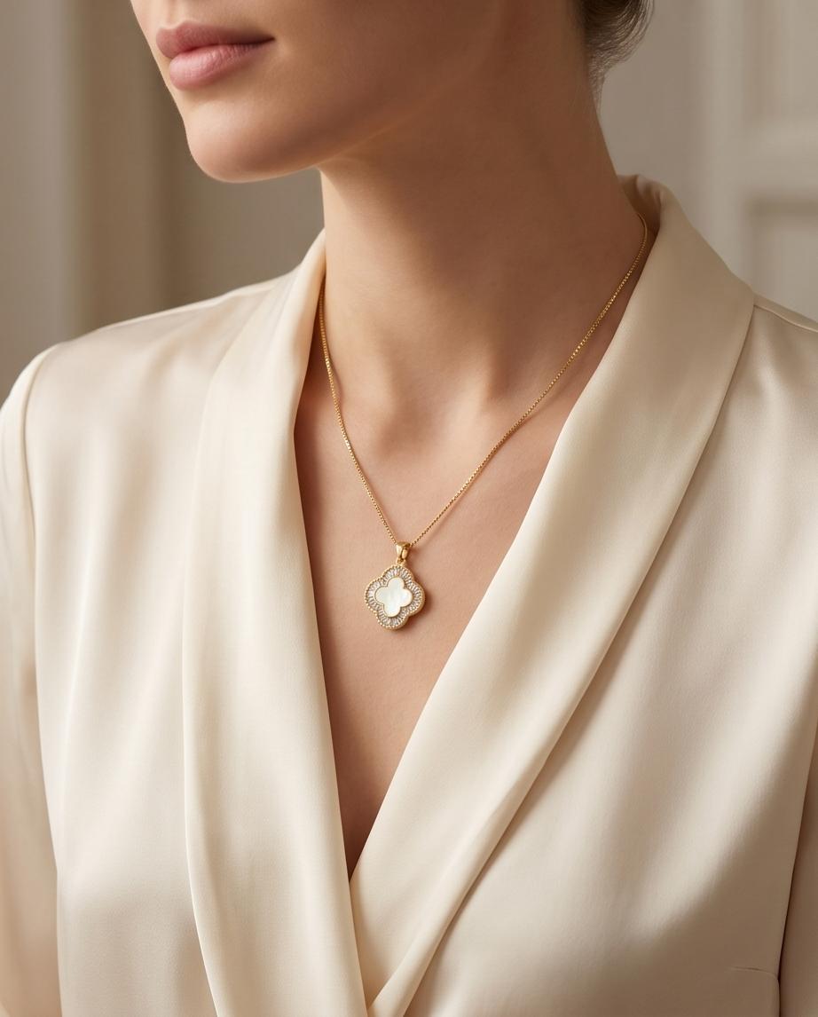Gold‑Tone Clover Pendant Necklace with Mother‑of‑Pearl Accent