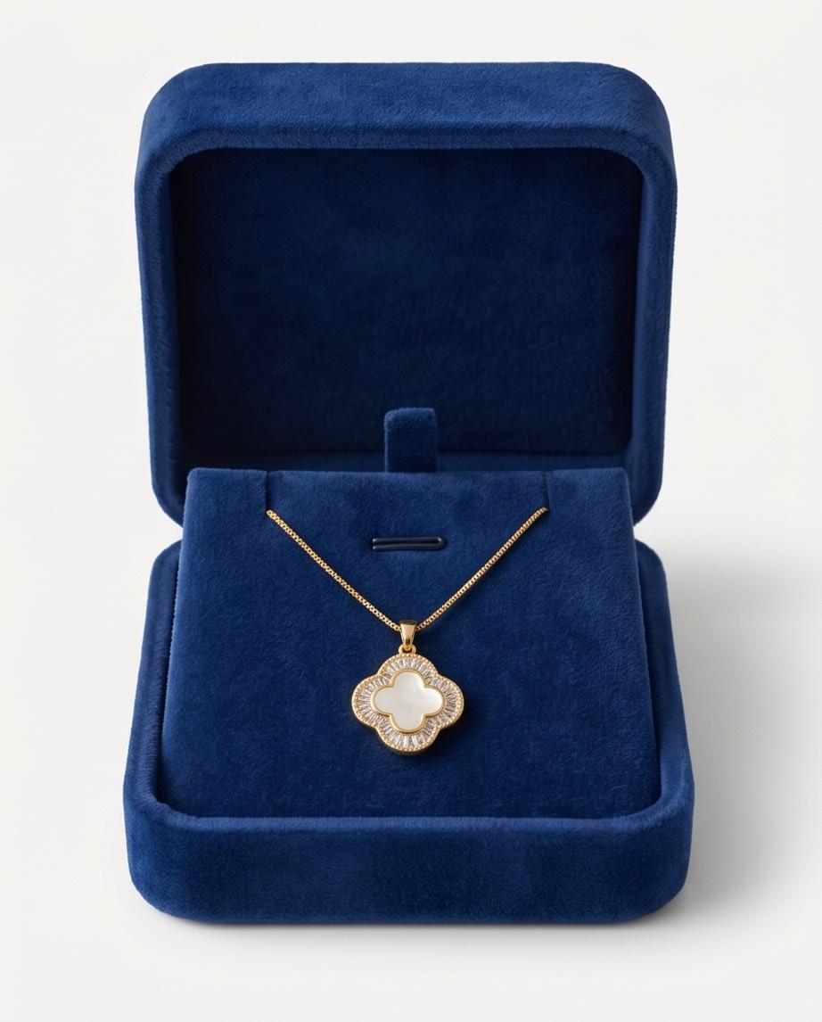 Gold‑Tone Clover Pendant Necklace with Mother‑of‑Pearl Accent