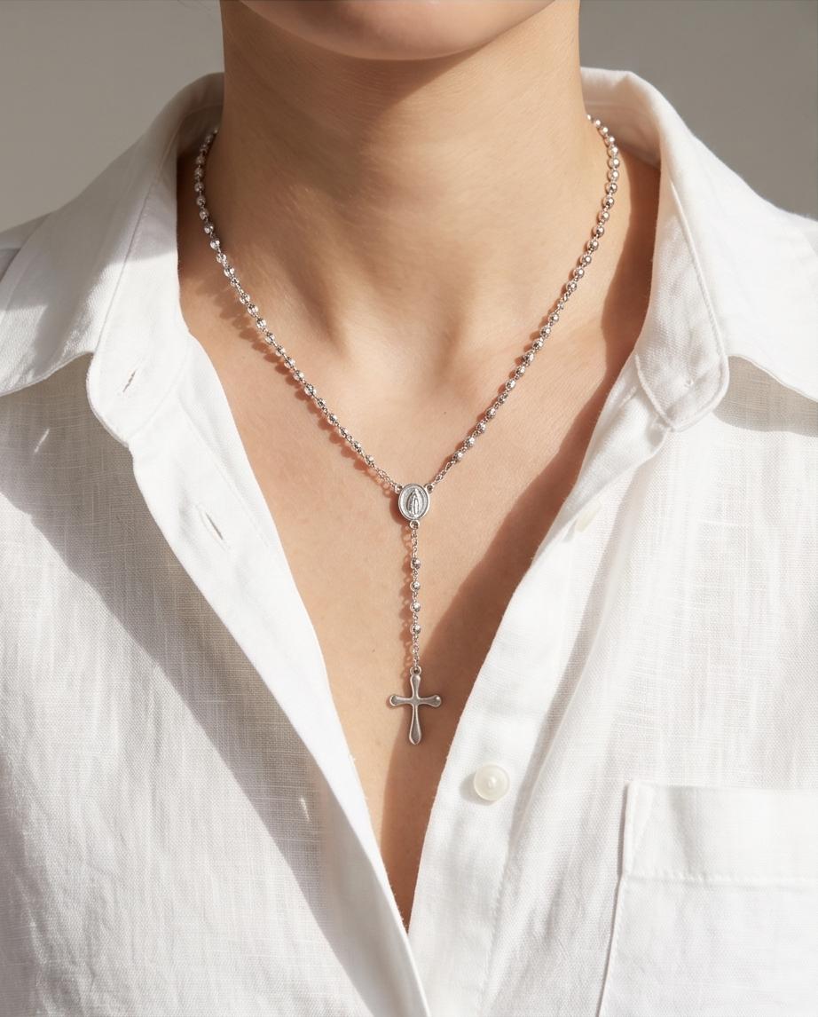 Silver‑Tone Rosary‑Style Necklace with Cross Pendant